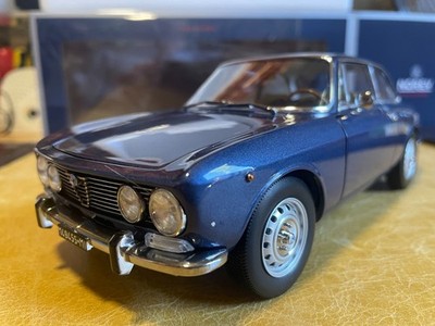 ALFA ROMEO 2000 GTV 1973 in metallic blue - NOREV 1:18