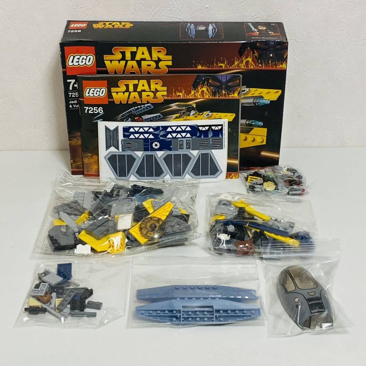 LEGO Star Wars Jedi Starfighter & Vulture Droid 7256 In 2005 New