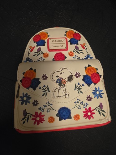 Loungefly Peanuts Floral Snoopy Mini Backpack - BoxLunch Exclusive | eBay