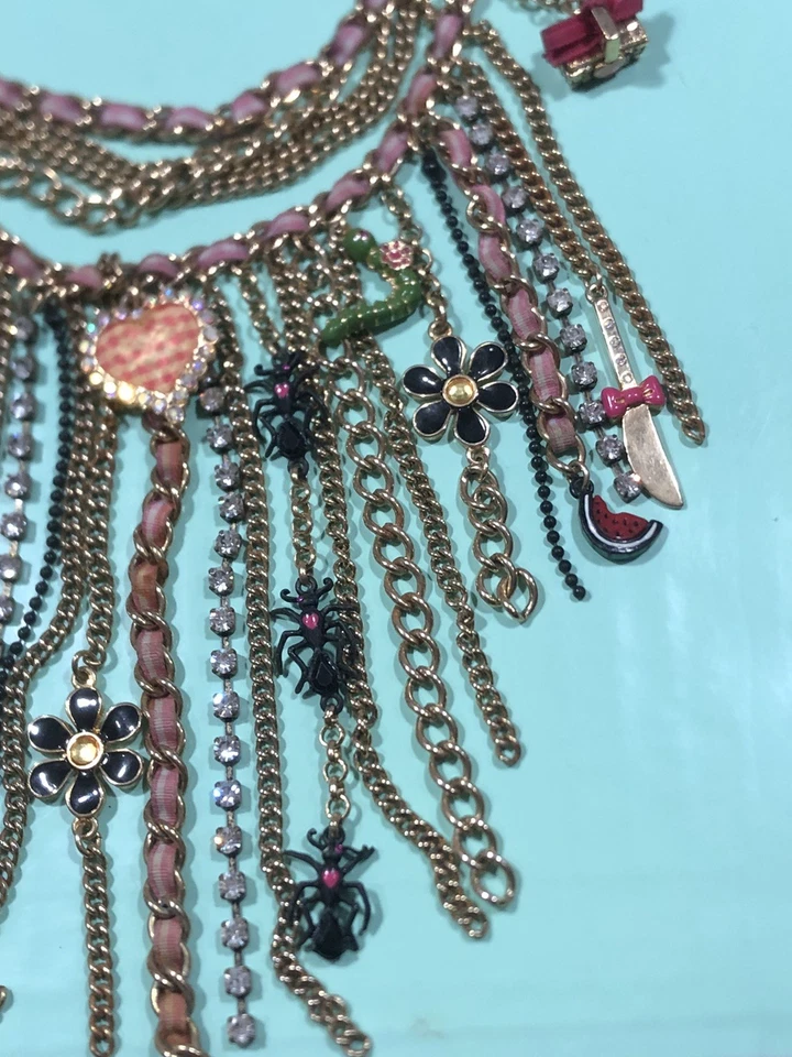 Collar de picnic de verano vintage Betsey Johnson  Foto 3 de 4