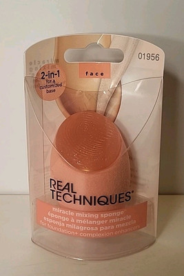 Real Techniques New 2-in-1 Miracle Mixing Sponge Foundation Complexion Enhancers