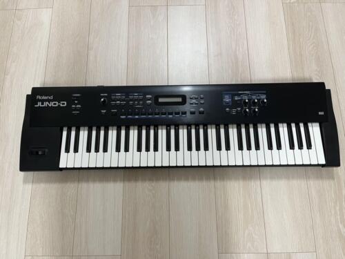 Roland Juno-D schwarz 61 Tasten Synthesizer Keyboard - Bild 2 von 11