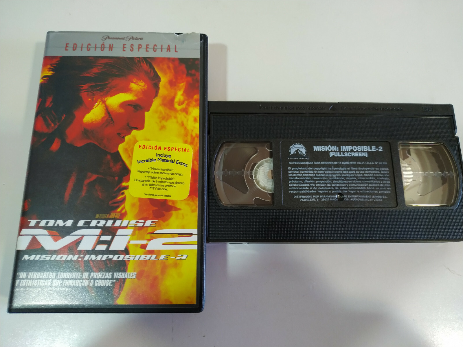 M:I-2 Mission Impossible 2 Tom Cruise - VHS Tape Spanish