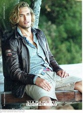 PUBLICITE ADVERTISING 116  2011  Napapijri  blouson   pret à porter homme