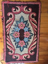 Antique Hand Hooked Area Rug Floral Primitive Victorian Cottage Core 26 X 45