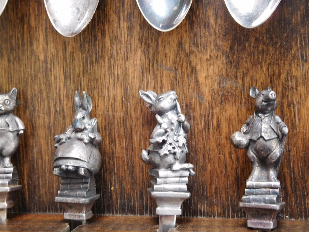 ベアトリクスポター　W.A.P.W シルバースプーン　(12本組) Beatrix Potter Silver Plated Sculpted 12 pc. Spoon
