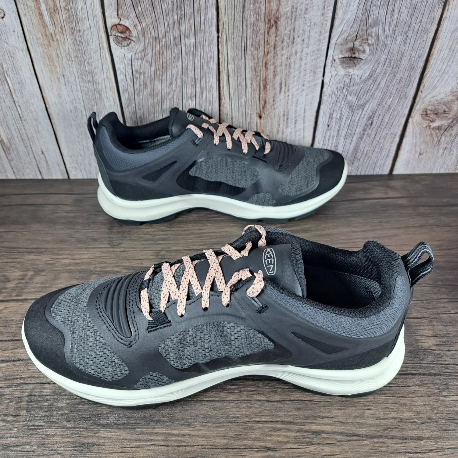 Scarpe da trekking Keen Terradora Flex impermeabili da donna taglia 8 5 nere pesca Keen