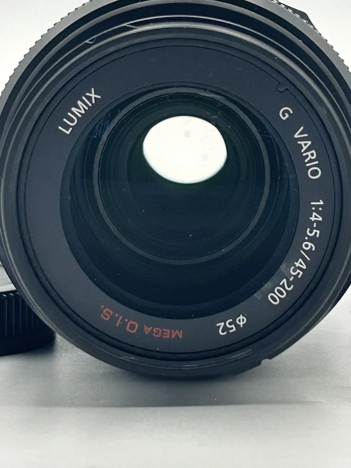 PANASONIC LUMIX G VARIO LENS, 45-200MM, F4.0-5.6 ASPH.  (BLACK) *Read* - Image 2 of 4