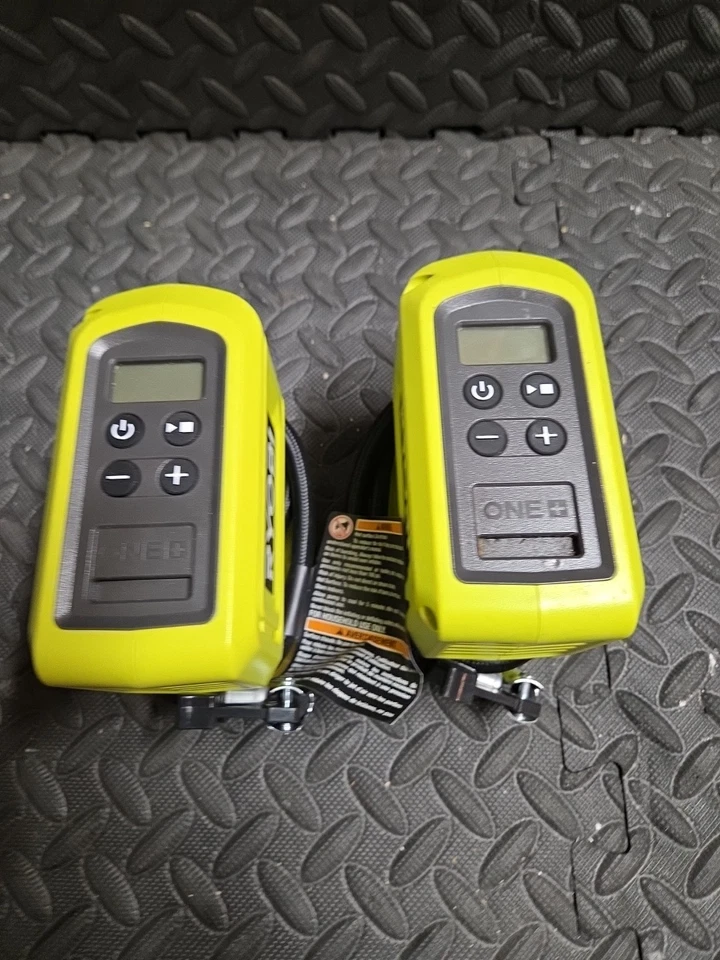 Inflador inalámbrico Ryobi PCL001 18V ¡LOTE DE 2 SOLO PARA PIEZAS O REPARACIÓN! LEER Foto 3 de 4
