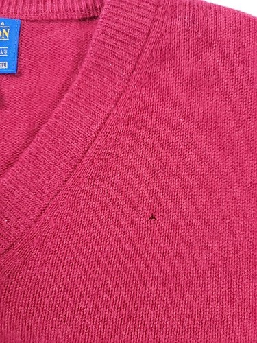 Vintage Pendleton Mens Sweater XL RED Cashmere V Neck Preppy Classic - Picture 3 of 9