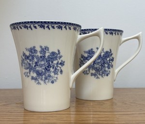 Coffee Mug Pair Luzerne Oneida Lancaster Garden™  Blue & White Porcelain  13 oz