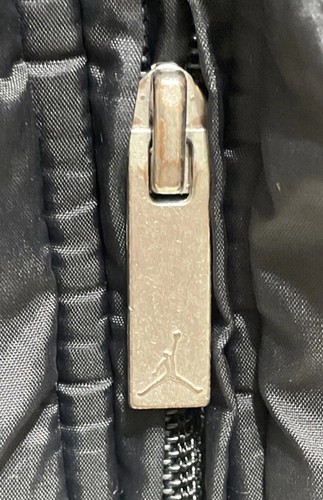 Nike Air Jordan Puffer Jacket Boys Medium Black Red White Jumpman Logo 10-12 Yrs - Picture 5 of 13