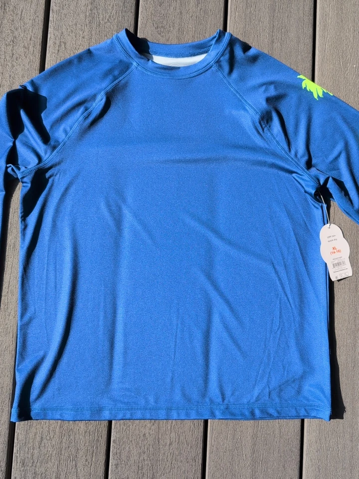 Protector contra erupciones Wonder Nation para niños UPF 50+ secado rápido XL 14-16 NUEVO CON ETIQUETAS Foto 3 de 4