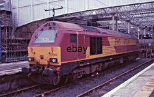 35mm Railway Slide-  EWS Bo-bo Diesel Electric Loco Class 67. 67024 @ Edinburgh