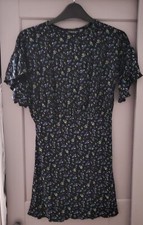 Pretty Little Thing Dress Size 16