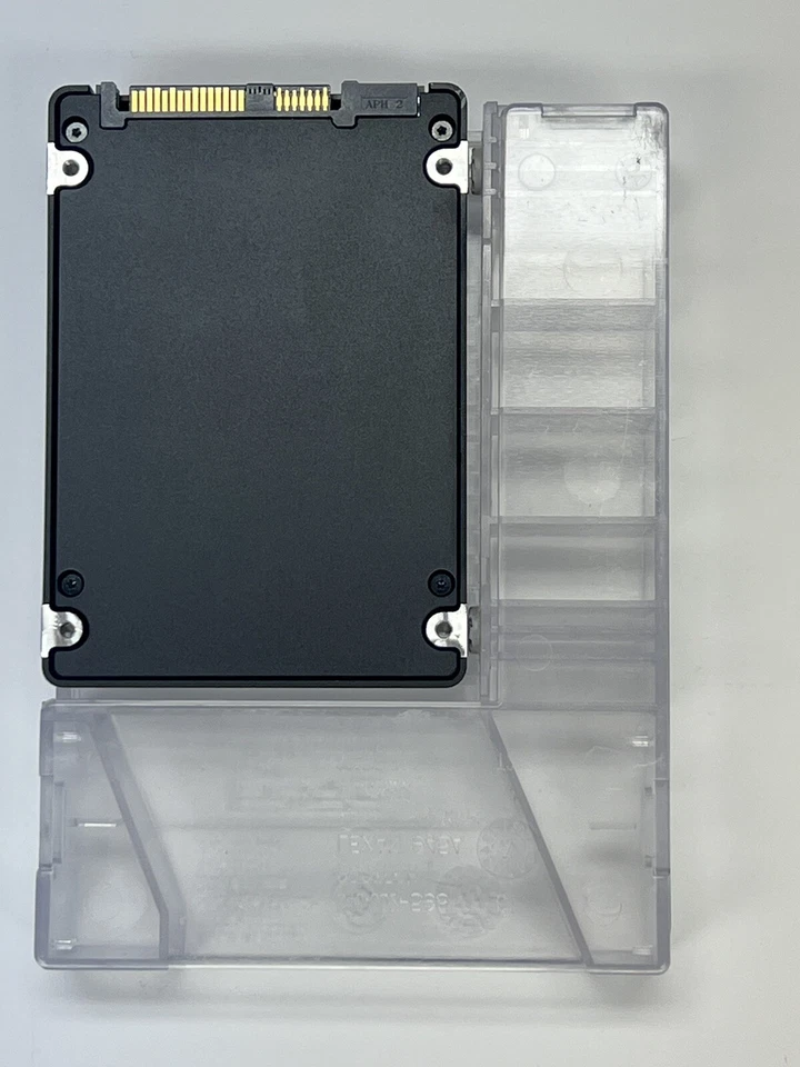 SSD con Caddy EMC/SAMSUNG MZILS800HEHP-00C4 800 GB 12 GBPS SAS 2,5 PM1635a Foto 3 de 3