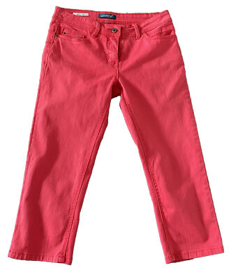 Million X Victoria   Capri Damen Jeans Hose  Gr. 36 Farbe Rot