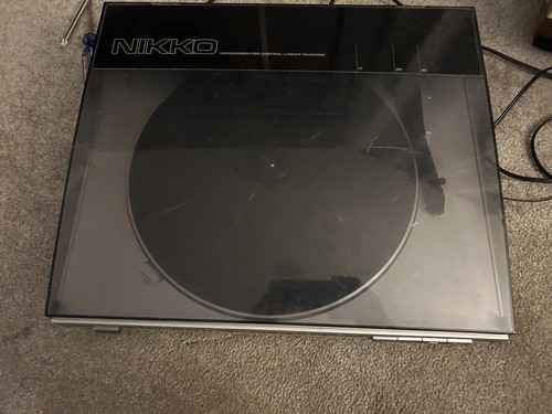 Nikko Microcomputer Control Linear Tracking NP-750 Turntable -Record player - Picture 2 of 7