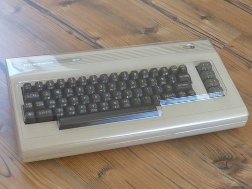 Commodore 64 B Abdeckung , NEU. C64, VIC-20, VC-20, C-16 Dust cover, NEW. - 第 5/6 張圖片