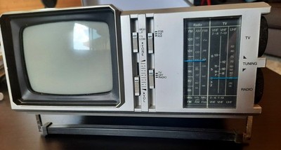 Vintage Goldstar 5'' Black & White Portable Television AM/FM/PSB Radio KMA-0501