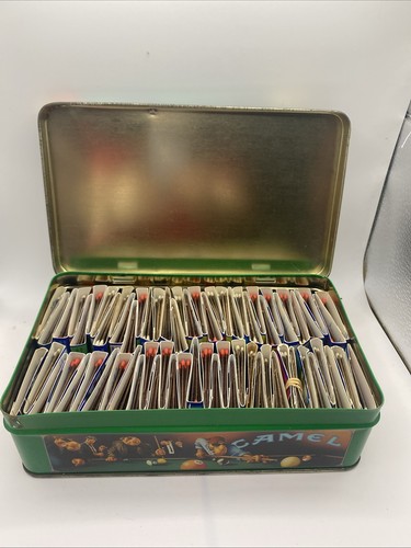 Lata con bisagras Joe Camel de colección y 60+ libros originales de coincidencias - Imagen 6 de 10