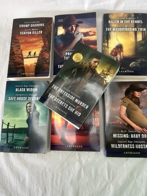 7 x Mills & Boon Romantic Suspense & Intrigue P/B Books Bulk Bundle Lot Love