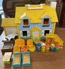 Vintage 1970s Fisher Price Little People Yellow Play Family Tudor House #952