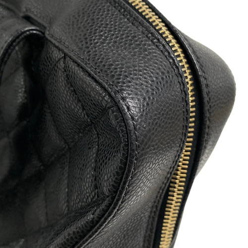 Auth CHANEL Matelasse - Black Calfskin Handbag Gold hardware - Picture 19 of 20
