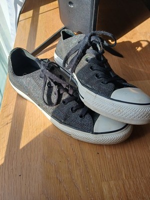 Converse Chuck Taylor All Star  Sneakers Black  Low Glitter Womens Sz 9 Shoes