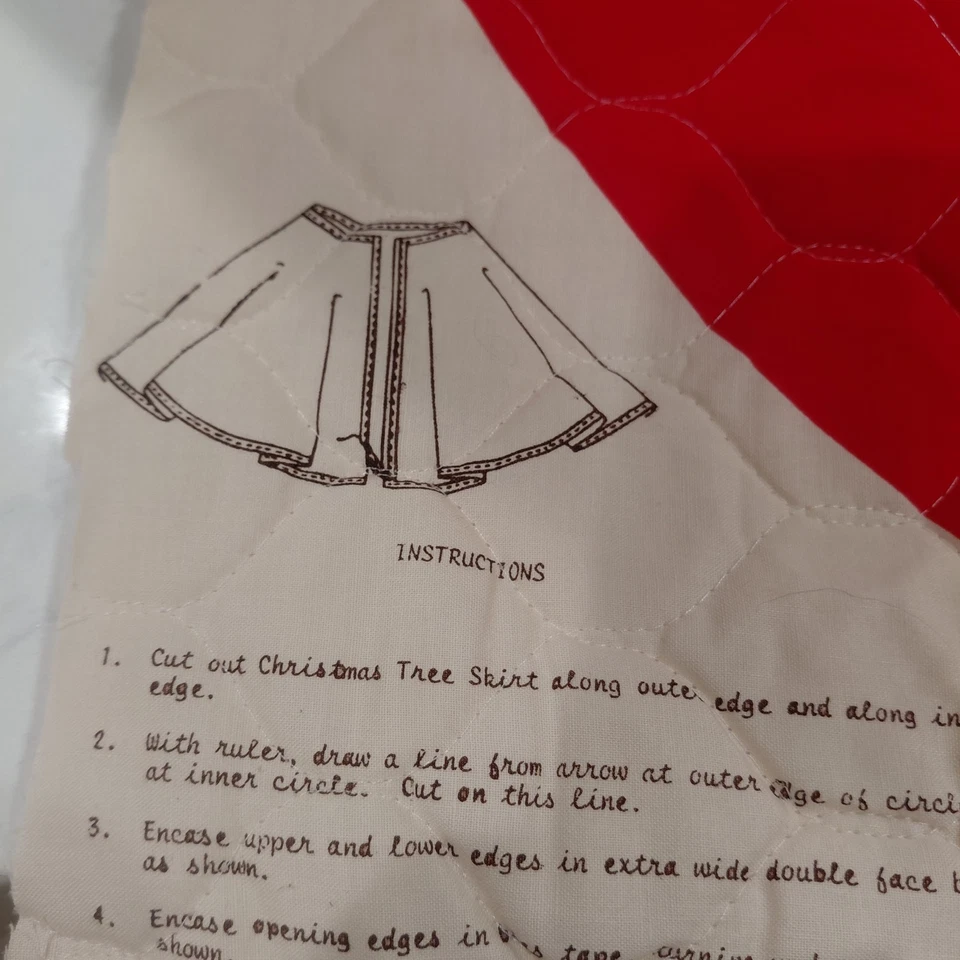 Tree Skirt And Stockings - Image 4 of 4