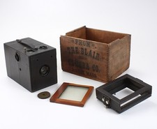 BLAIR KAMARET, 4X5, WITH ROLL FILM AND PLATE BACKS ACCESS BOXED/cks/198900