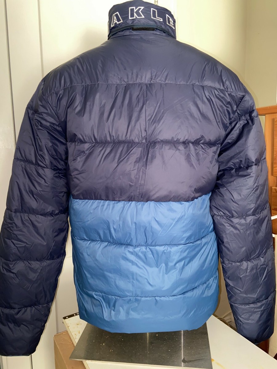 NWT $190 Oakley Men's Puffer Block Color Jacket Blue Medium NWT $190 Oakley Men's Puffer Block Color Jacket Blue Medium