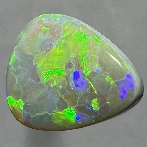 Colores de gemas llamativas * Ópalo sólido natural australiano Lightning Ridge * Ver video - Imagen 2 de 6