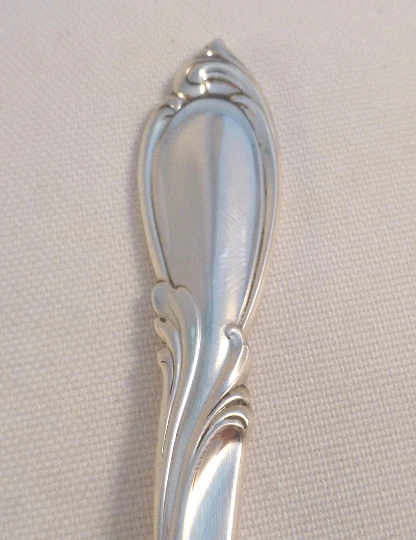 Tamiz de azúcar perforado Rhapsody nuevo de International Sterling-6" Foto 4 de 4