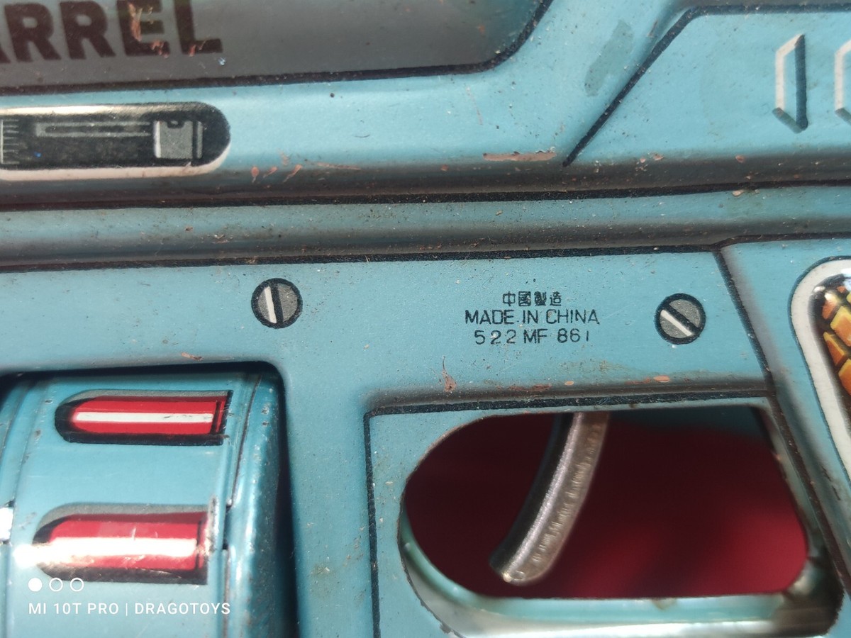 VINTAGE SPACE GUN DOUBLE BARREL 522 MF 861 FRICTION POWERED TIN