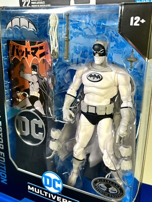 DC BATMAN 限定版 Funko DC Heroes Batman Action Figure (Limited Edition Chase