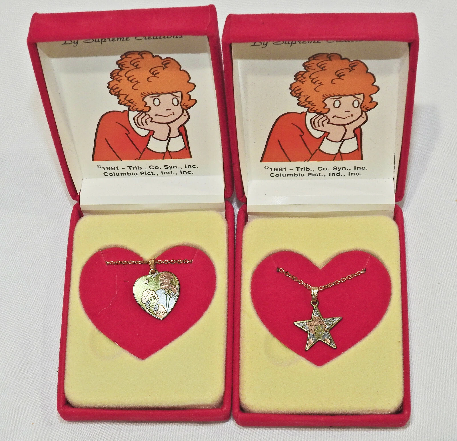 1981 Colliers Little Orphan Annie par Supreme Creations   Forme coeur ou étoile 
