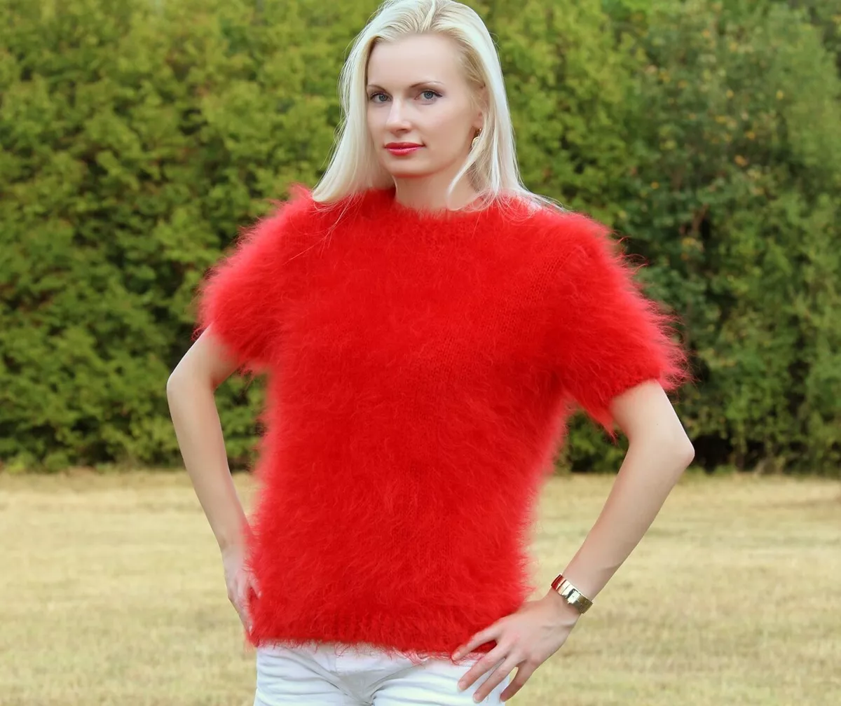 Short sleeve shop fluffy jumper