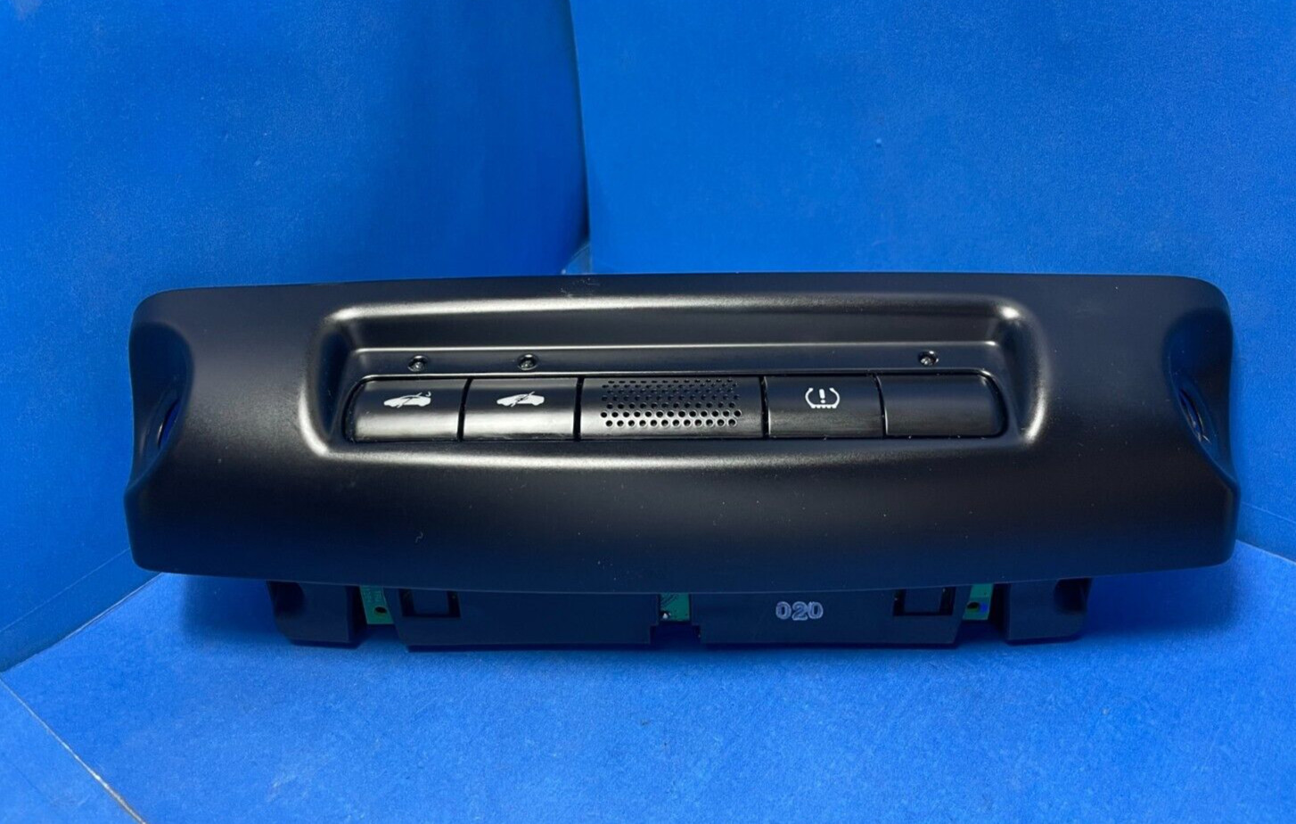NEW OEM 2008 - 2014 MASERATI GRANTURISMO ROOF OVERHEAD SWITCH 80516600