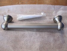 JACLO 12" REEDED G33-12-SN BATH TUB SAFETY GRAB BAR RAIL SATIN NICKEL MSRP 470
