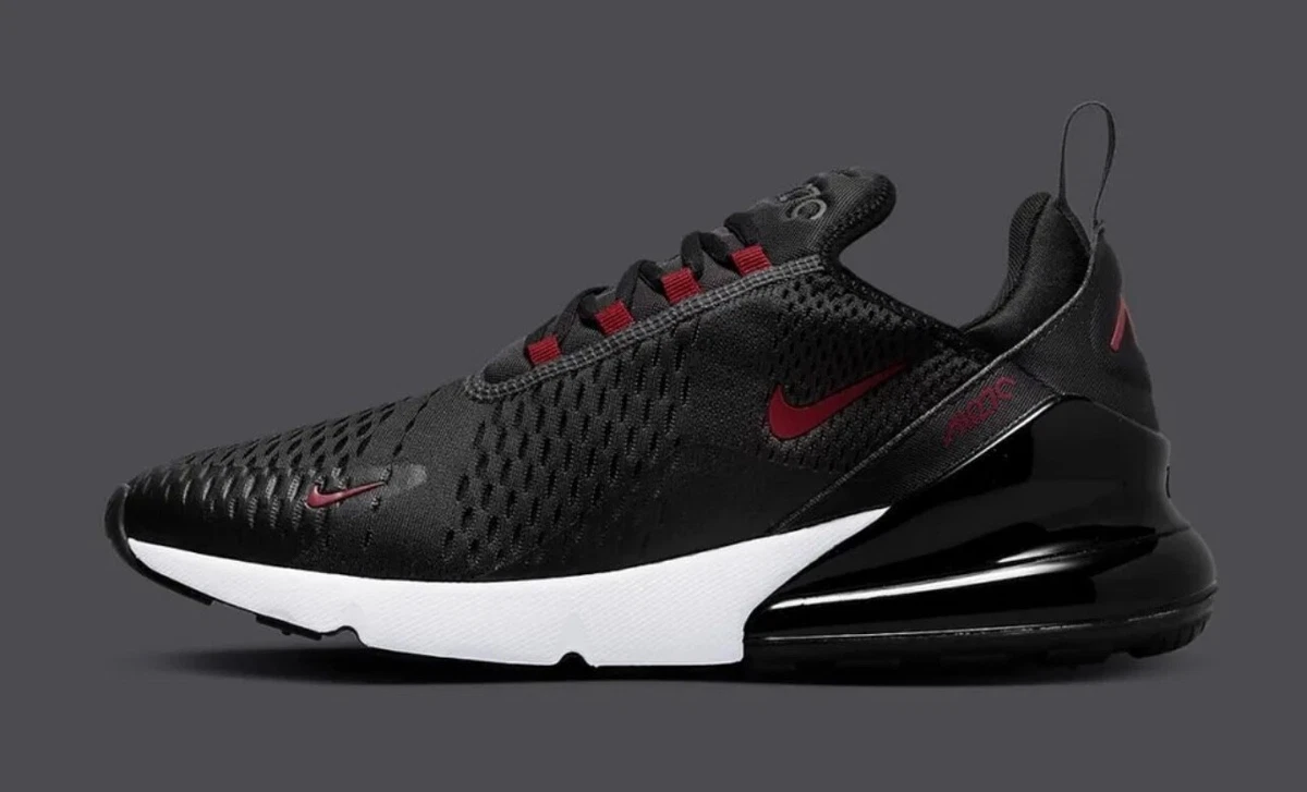 Air 270 negro con rojo sales