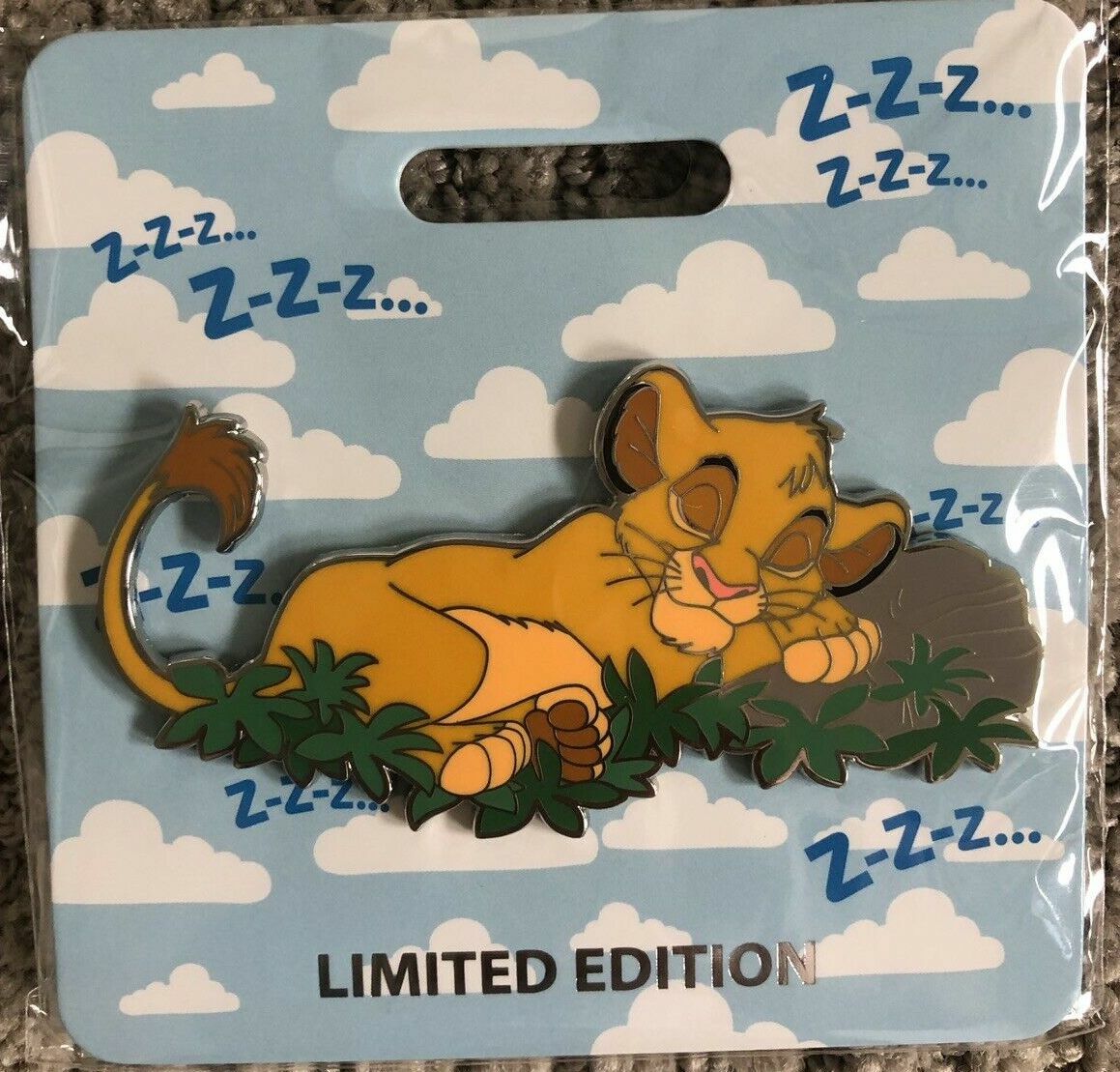 2019 Disney D23 Expo WDI MOG The Lion King Simba Cat Nap Jumbo Pin
