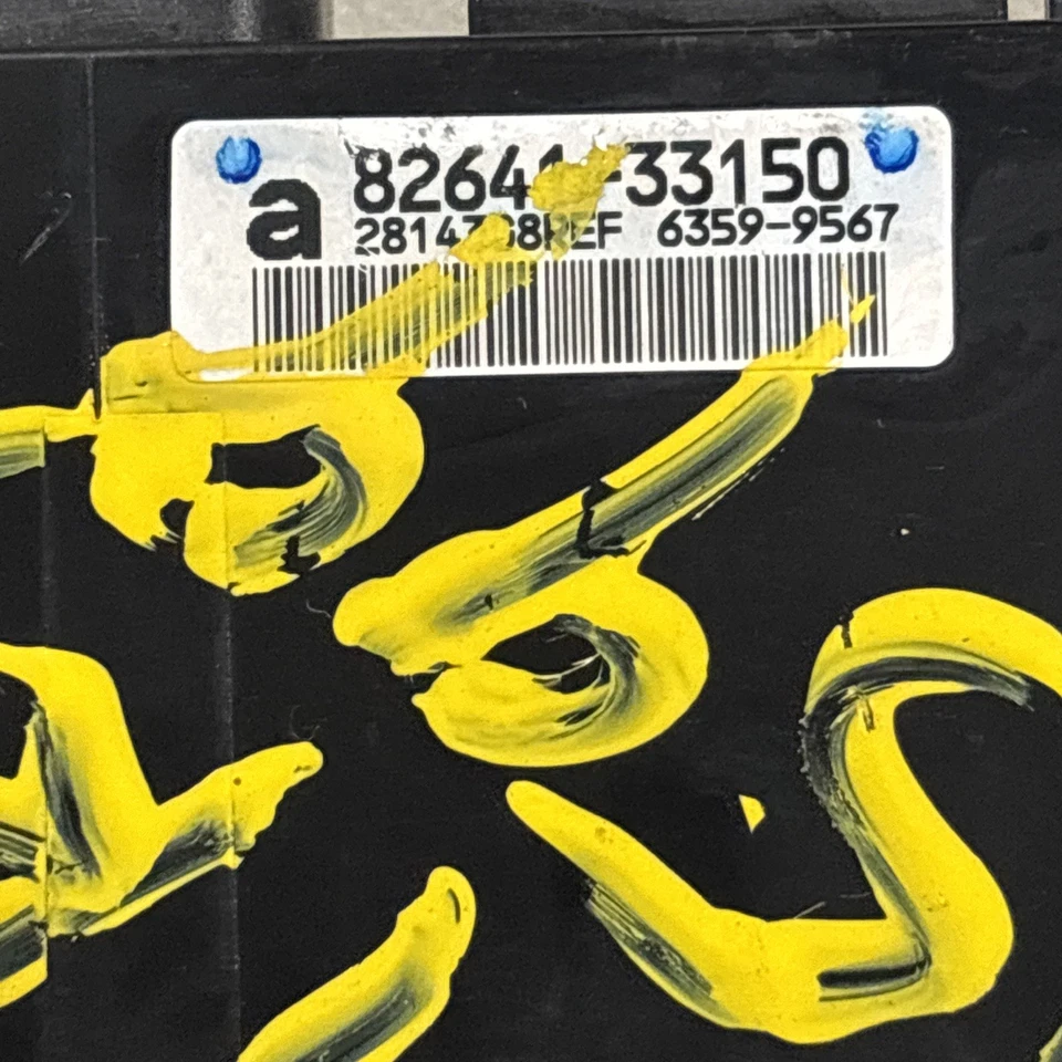 2017 TOYOTA CAMRY INTEGRATION MODULE RELAY OEM 8264133150 - Image 2 of 4