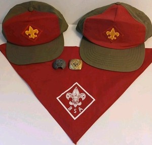 Vintage BSA Scouts Uniform Set &  Accessories Caps Neckerchief & Slides USA 