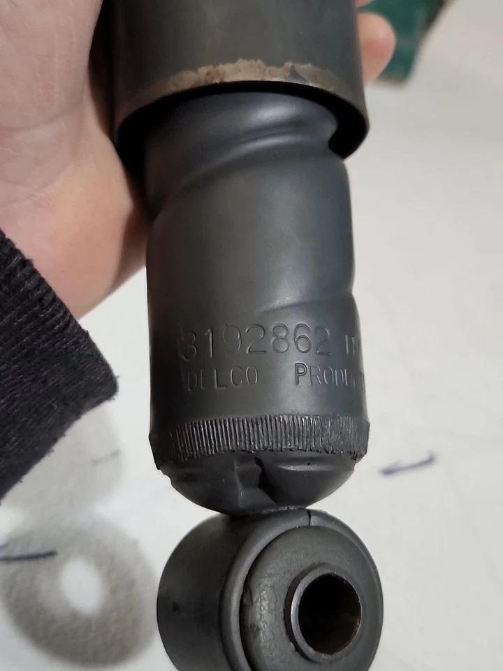 1967-70 Chevrolet G-10 20 Van NOS Shock Absorber GM P/N 3192862 Spiral OEM 68 69 - Image 3 of 4