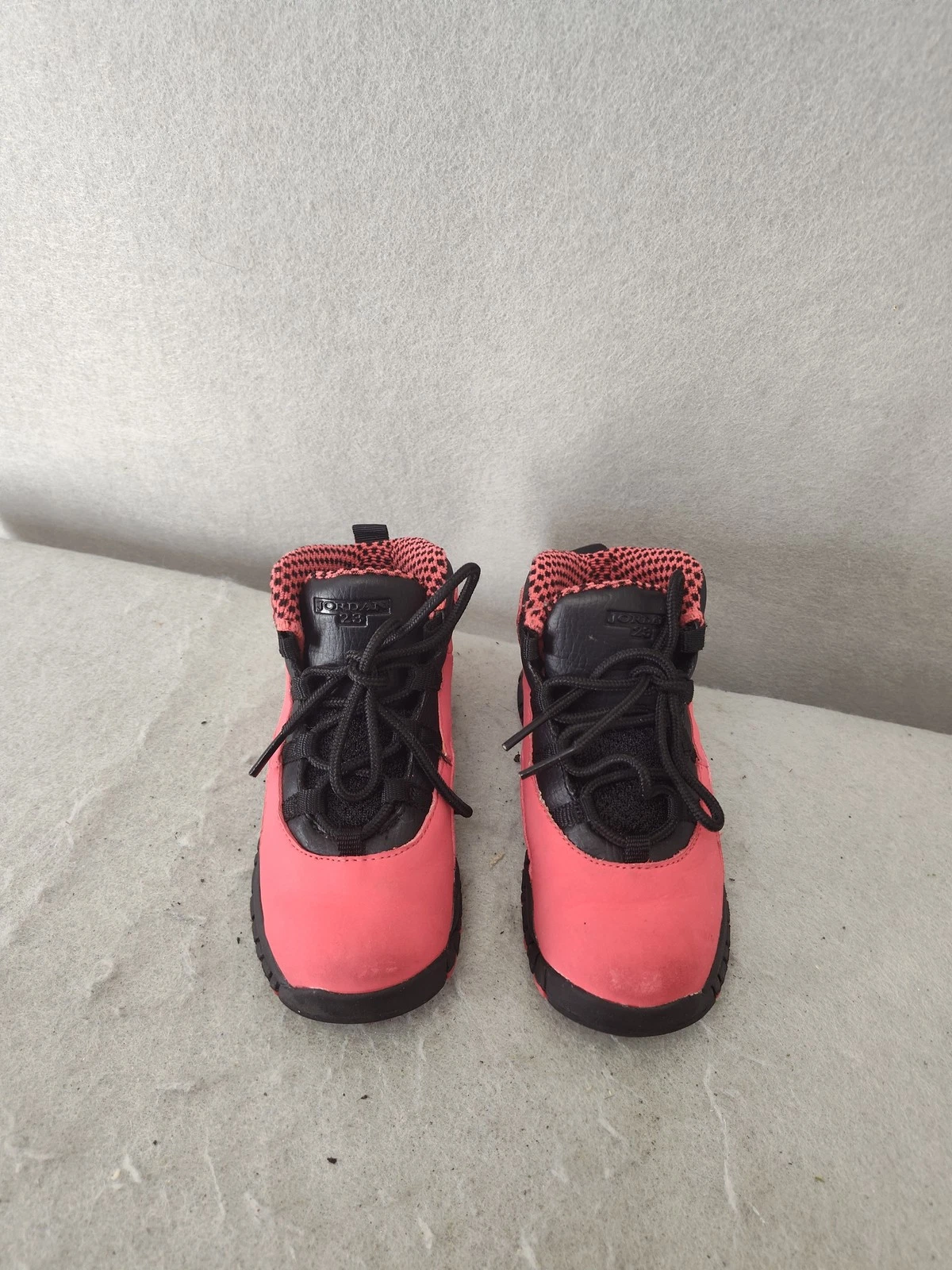 Scarpe da ginnastica Air Jordan Collection bambino taglia 10C nere stringate retrò sportive