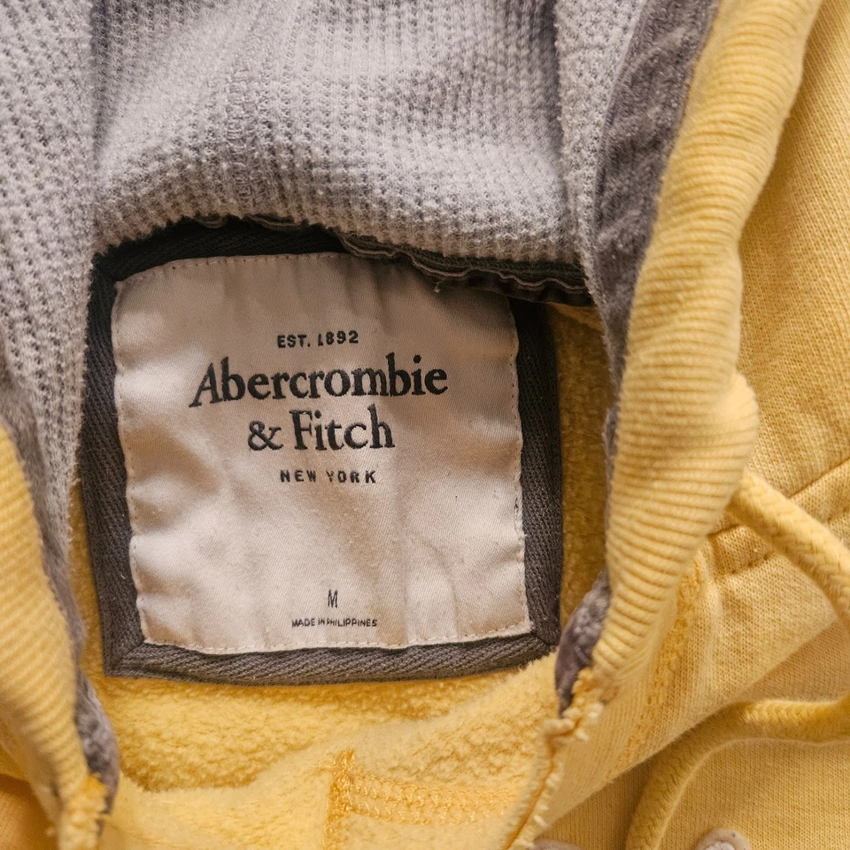 Pullover con capucha amarillo Abercrombie & Fitch - mediano para mujer - aspecto vintage Foto 2 de 4
