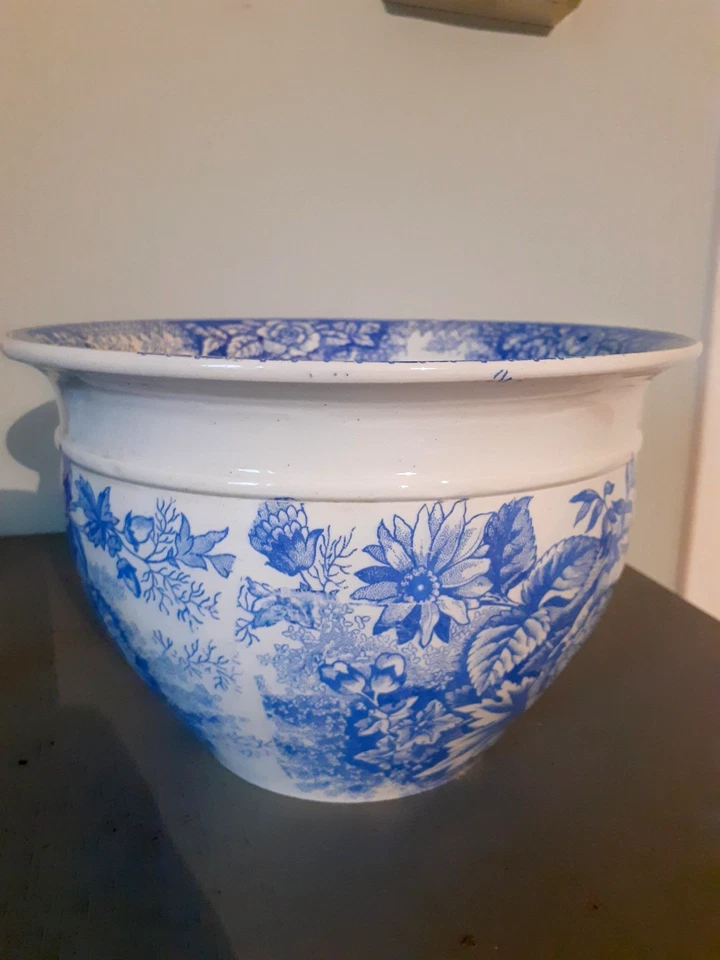 ANCIEN POT DE CHAMBRE ST AMAND JARDINIERE - Photo 2/4