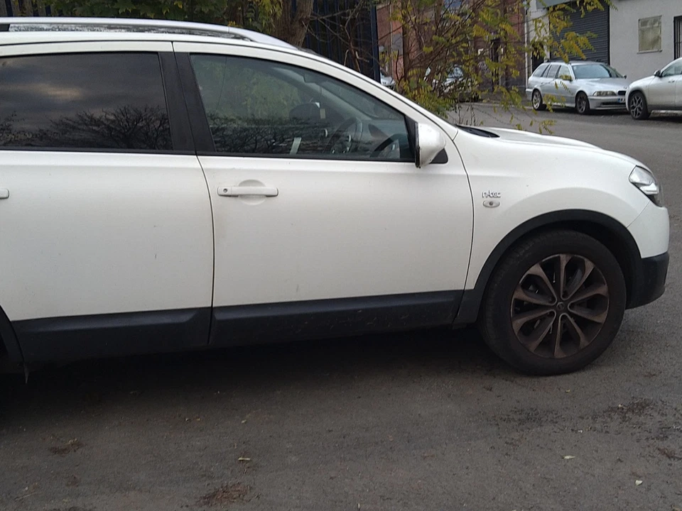 Nissan Qashqai+2 2011 White 1.5 Diesel Manual 5 Door SUV - Image 3 of 4