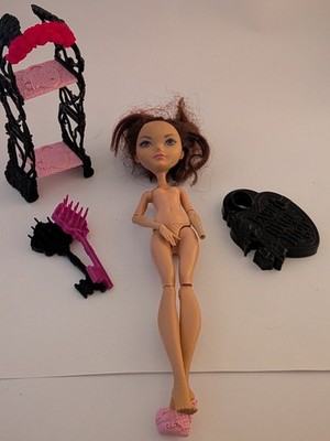 Mattel Ever After High Briar Beauty Doll & Accessories (bad Condition ) 